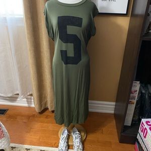 Women’s body con dress